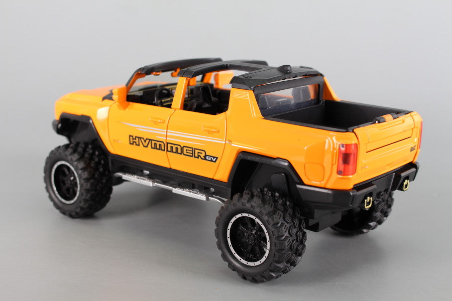 Metal pickup truck with sound, light and opening doors (1:24) - PULL BACK