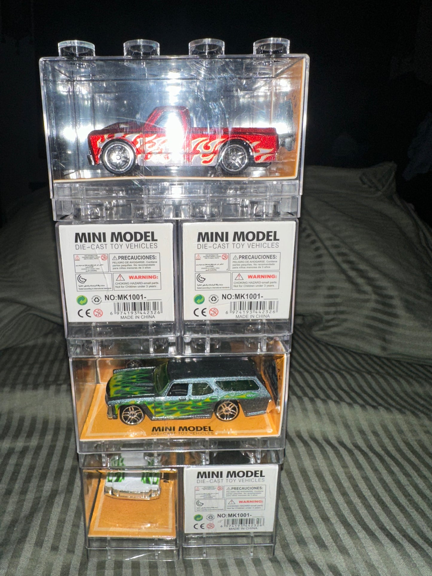 Assorted Die-Cast Cars in LEGO-Style Stackable Clear Display Case – High Detail Collectible Showroom & Room Decor Model Set