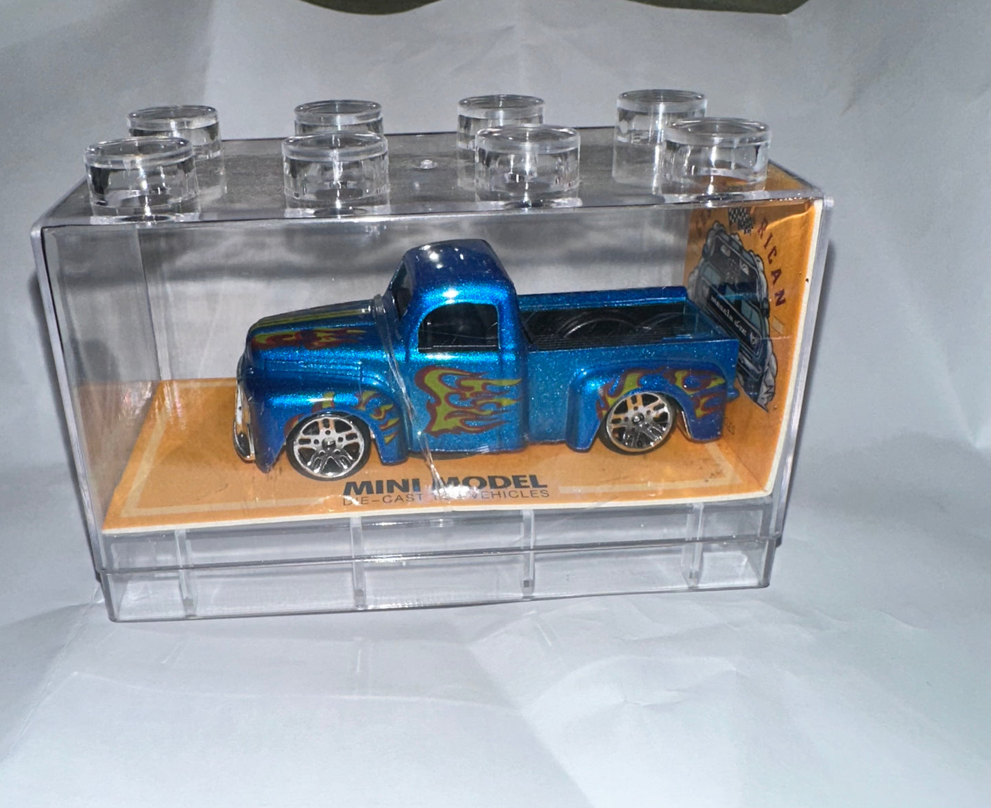 Assorted Die-Cast Cars in LEGO-Style Stackable Clear Display Case – High Detail Collectible Showroom & Room Decor Model Set