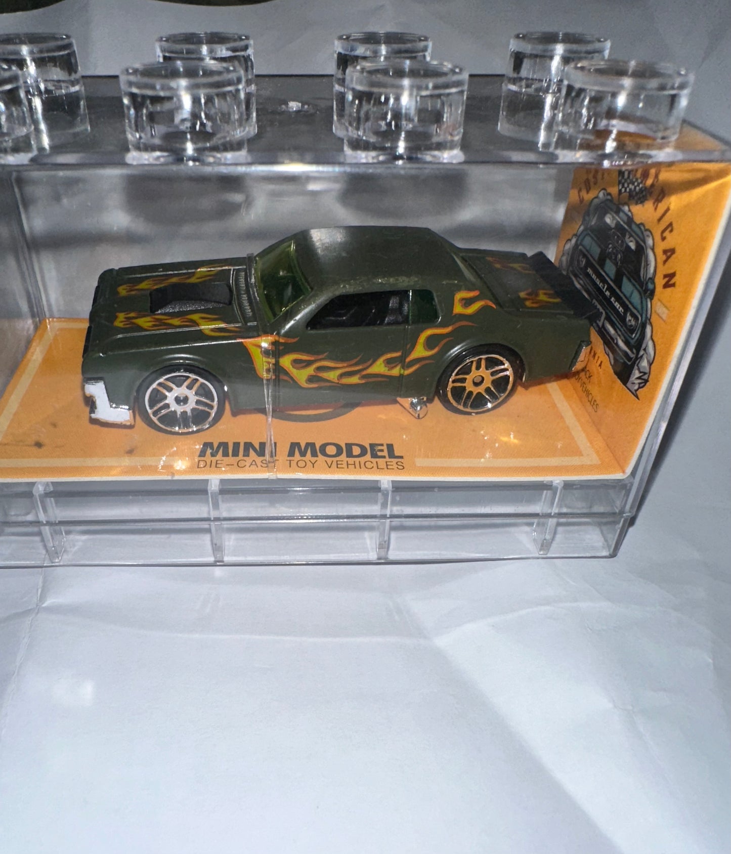 Assorted Die-Cast Cars in LEGO-Style Stackable Clear Display Case – High Detail Collectible Showroom & Room Decor Model Set