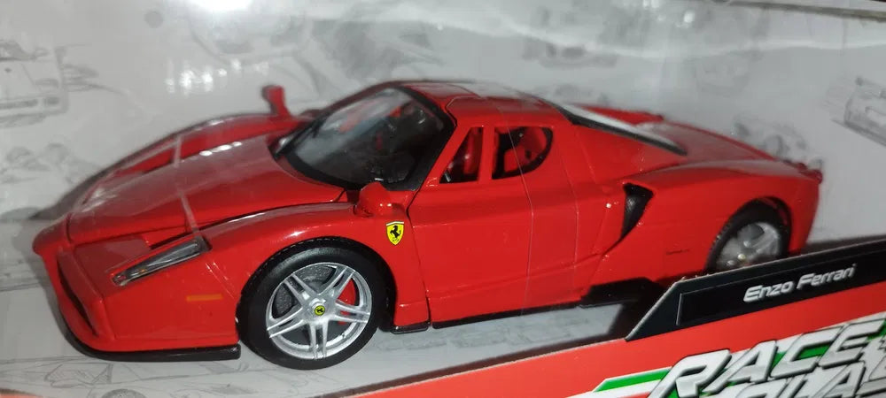 Officially Licensed Bburago Ferrari Enzo 1:24 Die-Cast Model Car with Opening Doors – Red